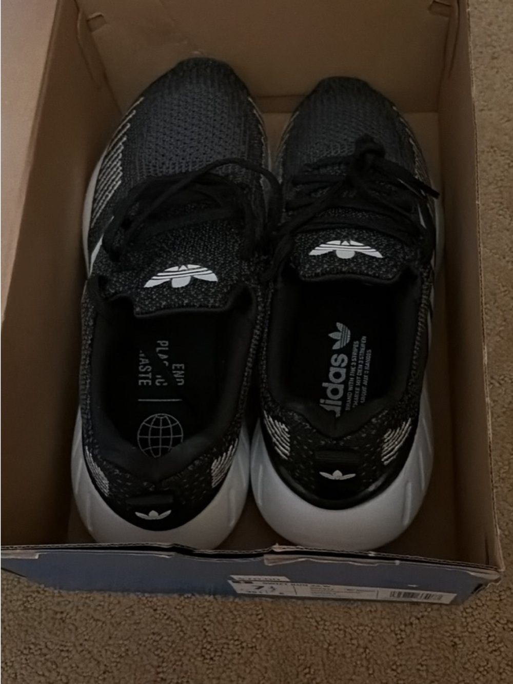 Adidas Women’s  Black White Lightweight Running Shoes 7.5